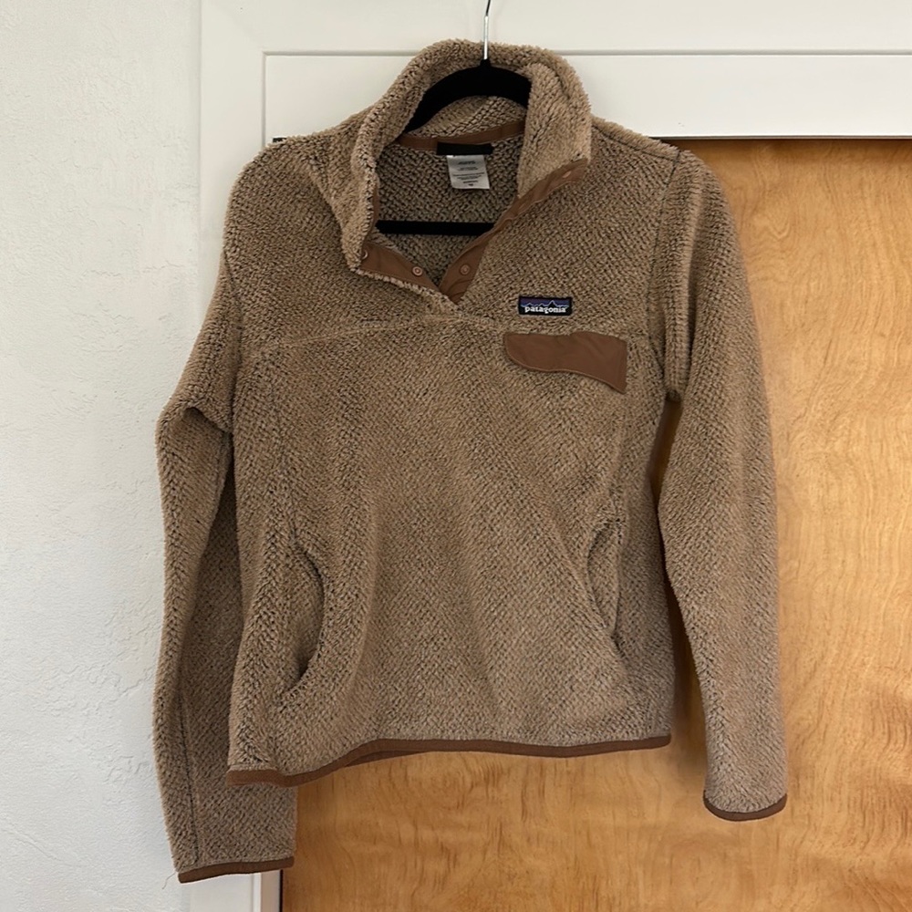 Women’s (Size Medium) Synchilla® Snap-T® Fleece Pullover / Camel / Vintage ~2005